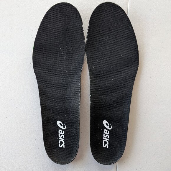 Asics Men's Gel sneakers, like new, only worn once, removeable insoles - Picture 11 of 13